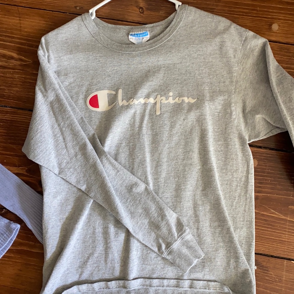 Long sleeve champion shirt